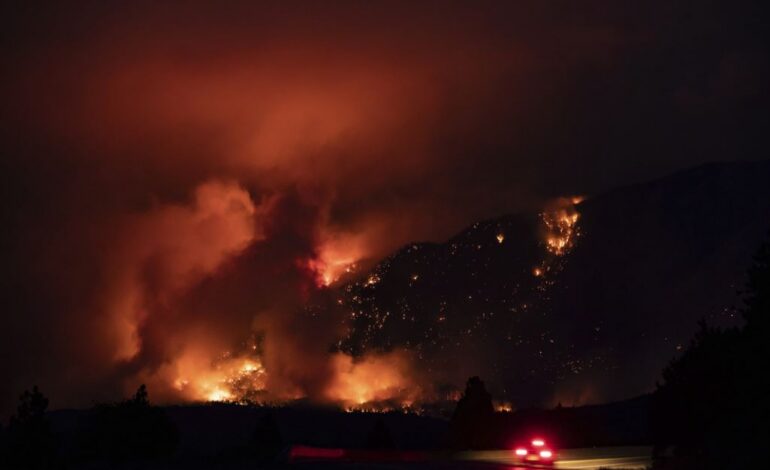 Incendios forestales calientan más el oeste de Canadá