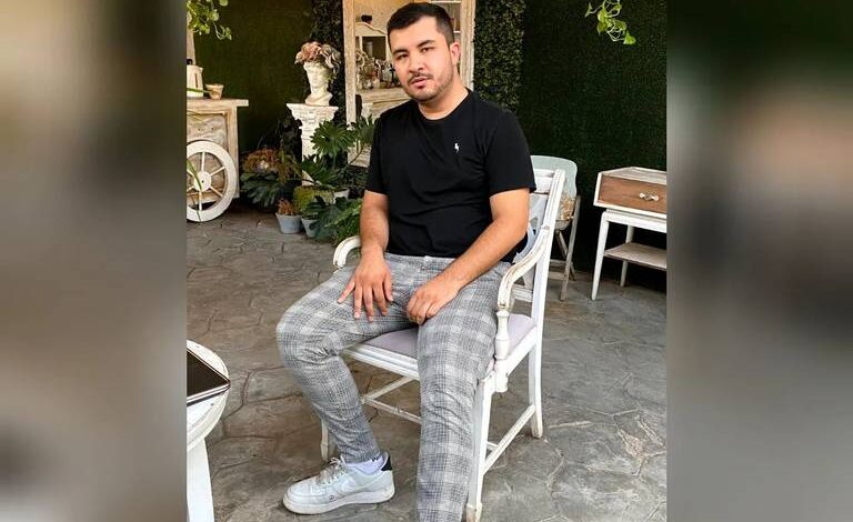 Ariel Arrellano empieza a brillar en el ambiente artístico