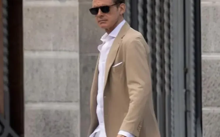 Luis Miguel acude a la clínica capilar del ex de Paloma Cuevas