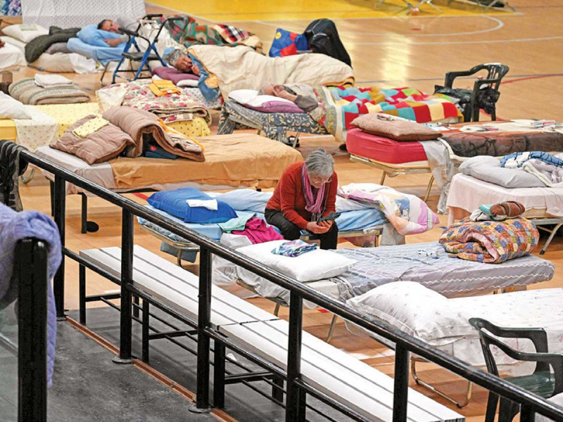 Mantienen labores de rescate por las inundaciones en Italia