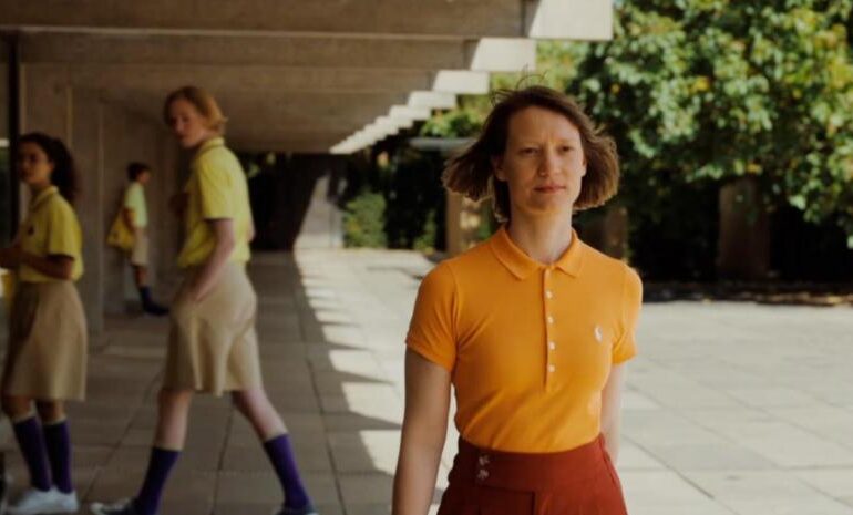 ‘Club Cero’: La bulimia del discurso social