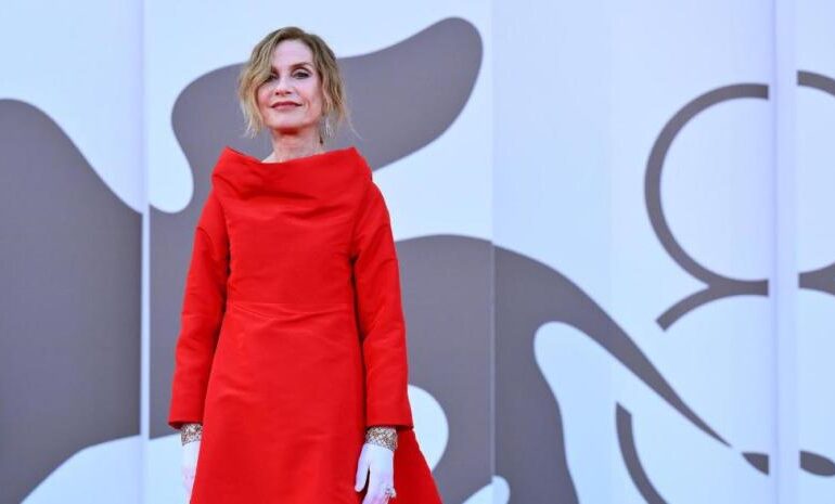 Isabelle Huppert alza la voz: “Me preocupa que el cine siga vivo”