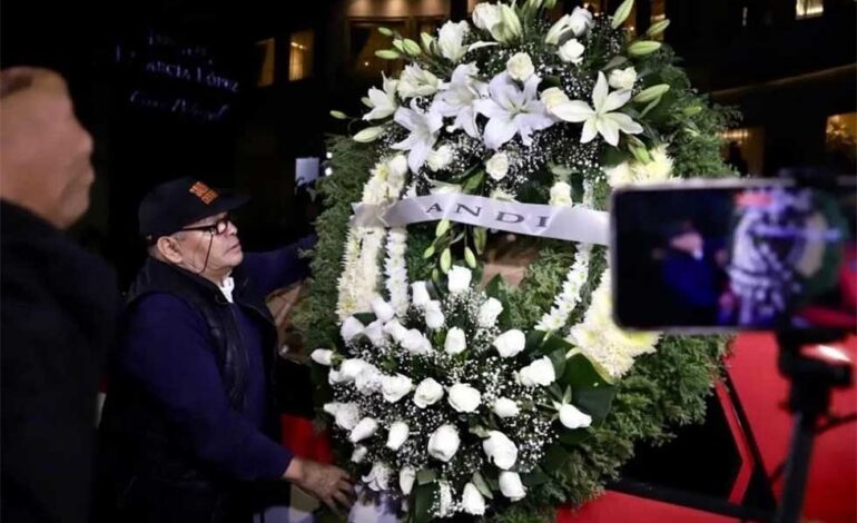 Preparan homenaje en Bellas Artes y retrospectiva de Pinal