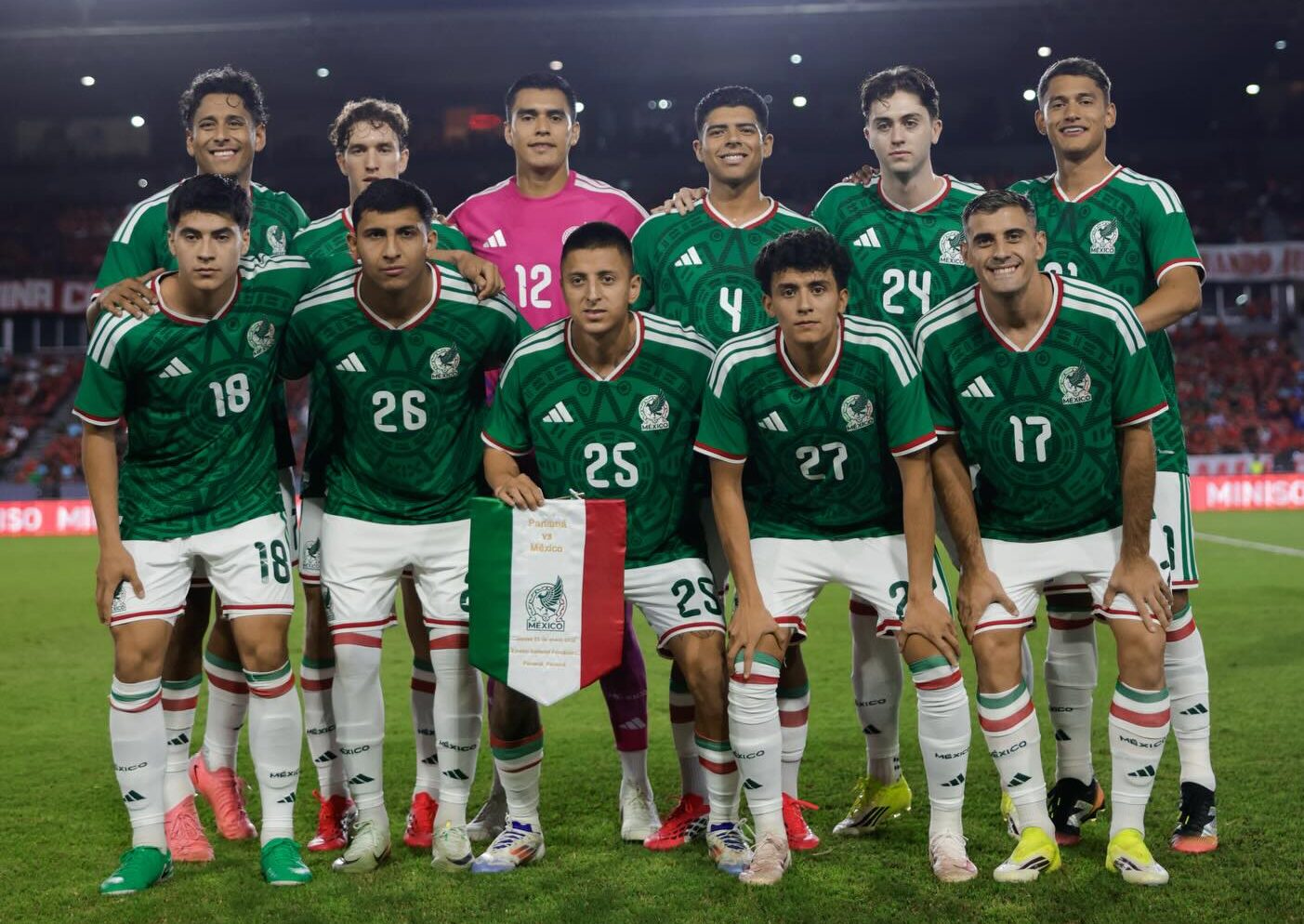 La Vuelta Triunfal de los Guerreros Aztecas: México se Prepara para Sellar Su Lugar en Mundial 2022