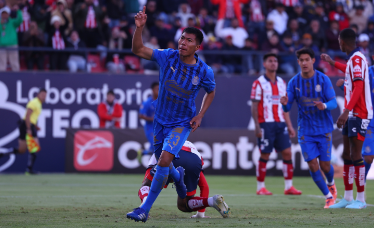 ¡Se afianza en el liderato! Chivas derrota a Atlético San Luis