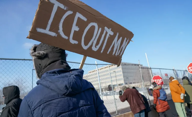 Por qué el EU corporativo se mantiene mayormente en silencio mientras agentes federales de inmigración aparecen en sus puertas